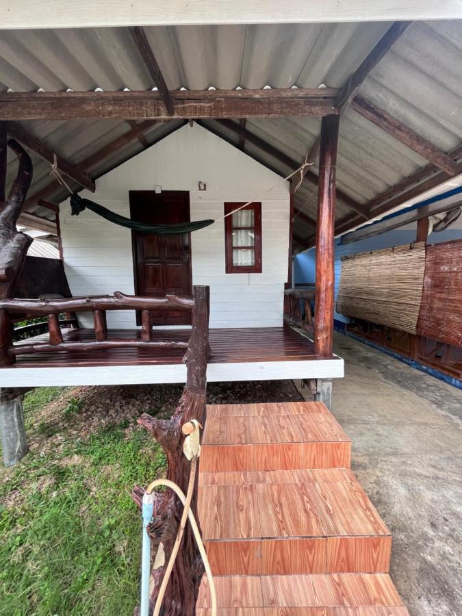 Pyramid Bungalow Hotel Ban Laem Sai Eksteriør billede